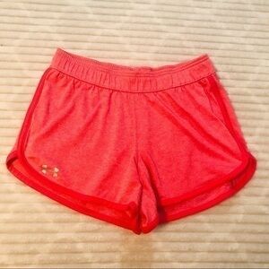 Under Armour Coral Pink Knit Running Soccer Shorts Size Medium